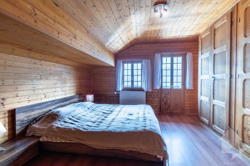 Spacious chalet in the heart of nature (8)