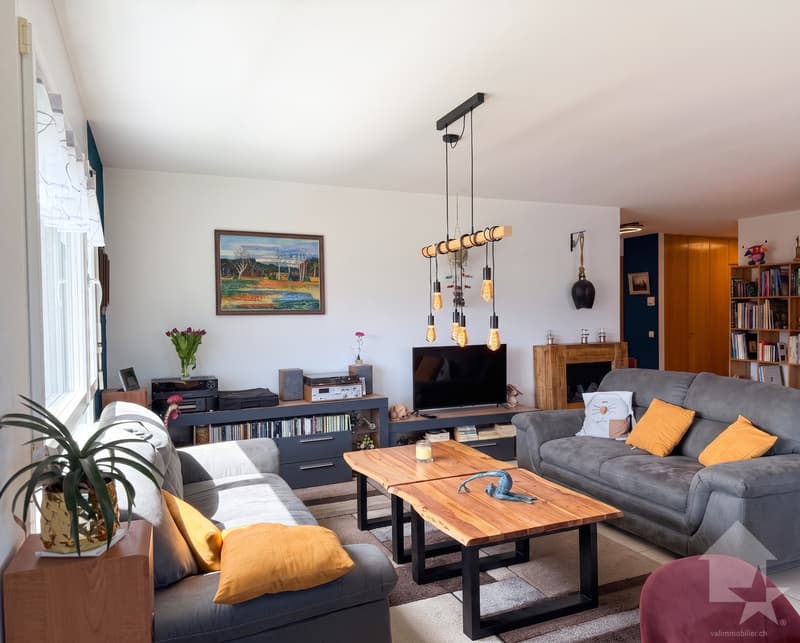 Splendide appartement de 4.5 pièces avec vue sur l'arc alpin ! (3)