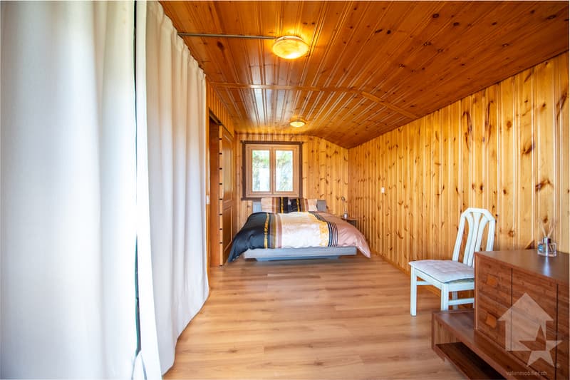 Meraviglioso chalet di carattere situato nei mayens di Saxon (10)