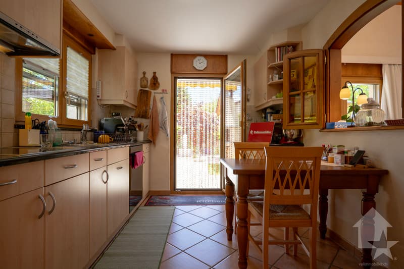 Superbe villa dans un quartier très prisé de Lens (11)