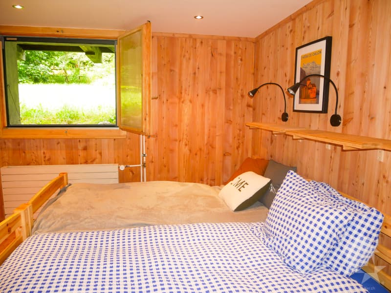 Chambre rez-inférieur
