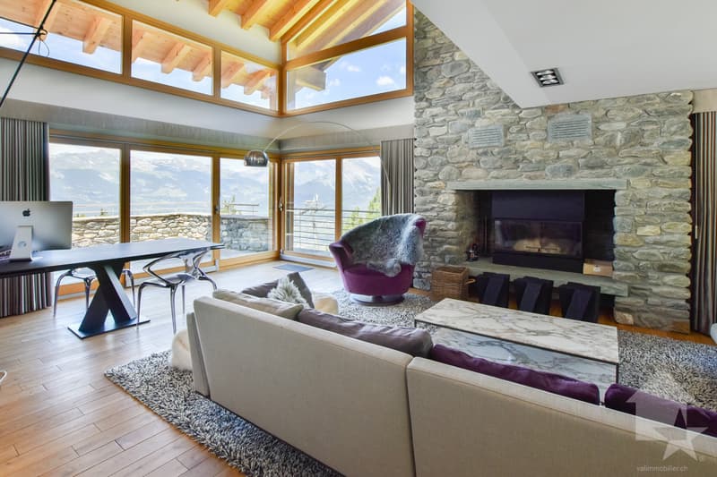 Magnifique chalet de grand standing directement sur les pistes de ski (11)