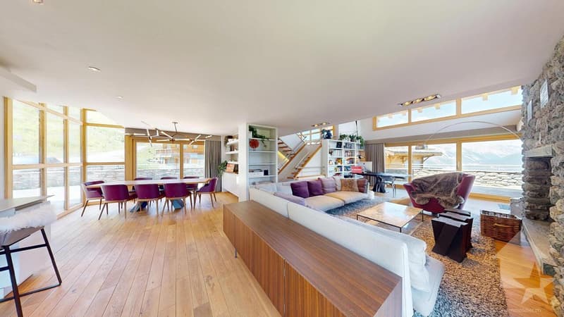 Magnifique chalet de grand standing directement sur les pistes de ski (8)