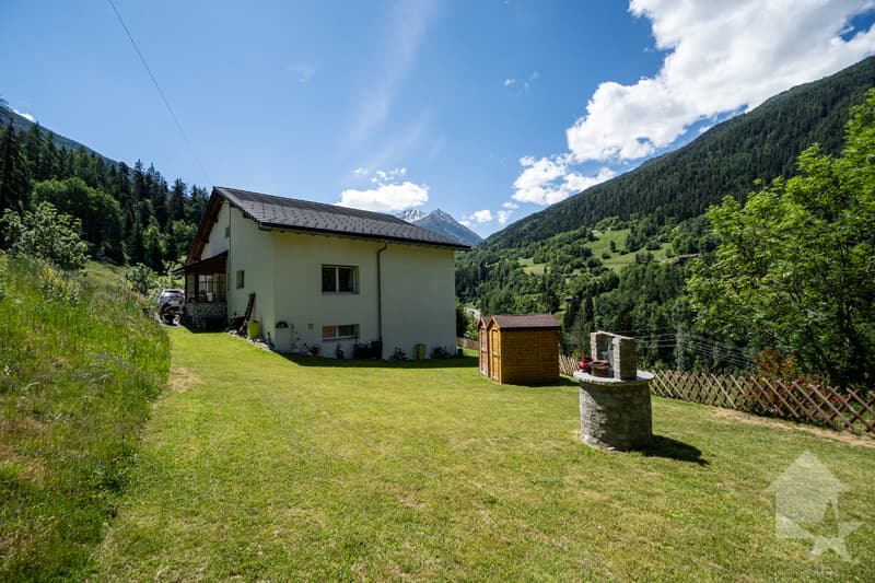 Villa spaziosa ristrutturata nel centro della valle, vendibile a stranieri (4)