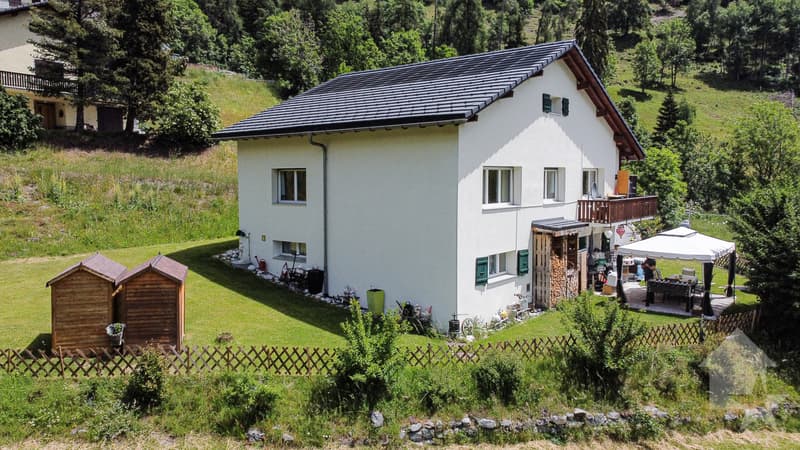 Villa spaziosa ristrutturata nel centro della valle, vendibile a stranieri (2)
