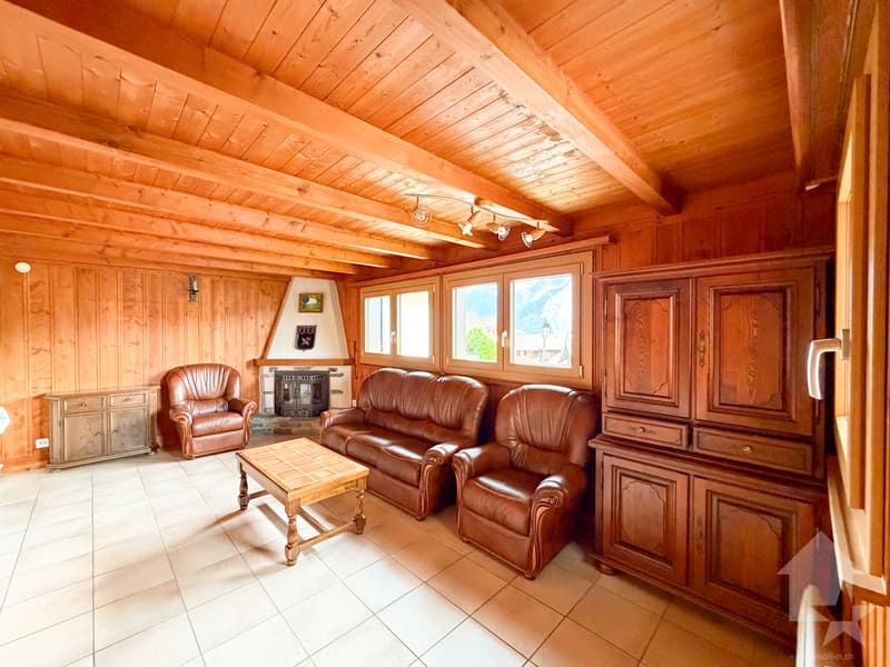 Maison chaleureuse pleine de charme avec vue panoramique (3)