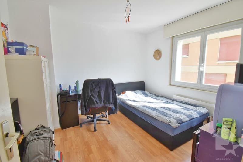 Joli 3.5 pièces au centre ville de Sion avec locataires (10)