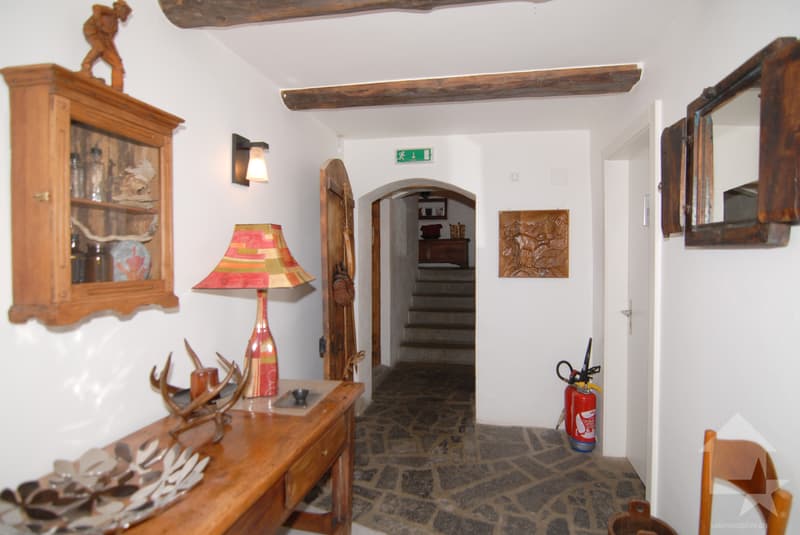 Bella opportunità: Café-Restaurant a Veysonnaz villaggio (12)