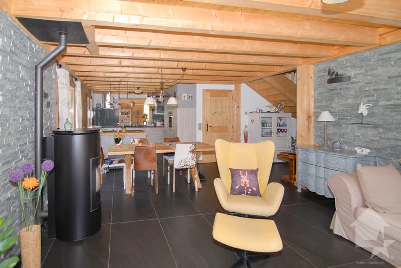 Beautiful chalet in the heart of the Valais Alps (3)