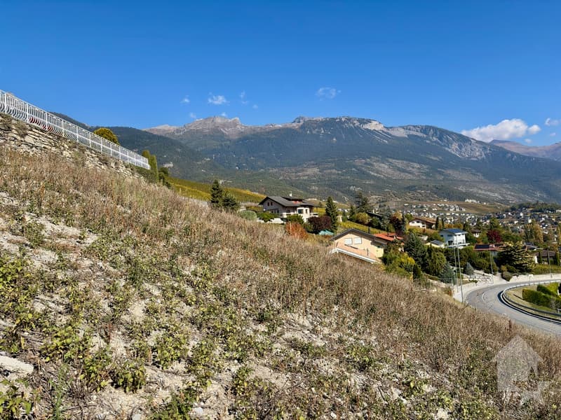 Parcelle équipée avec vue panoramique (2)