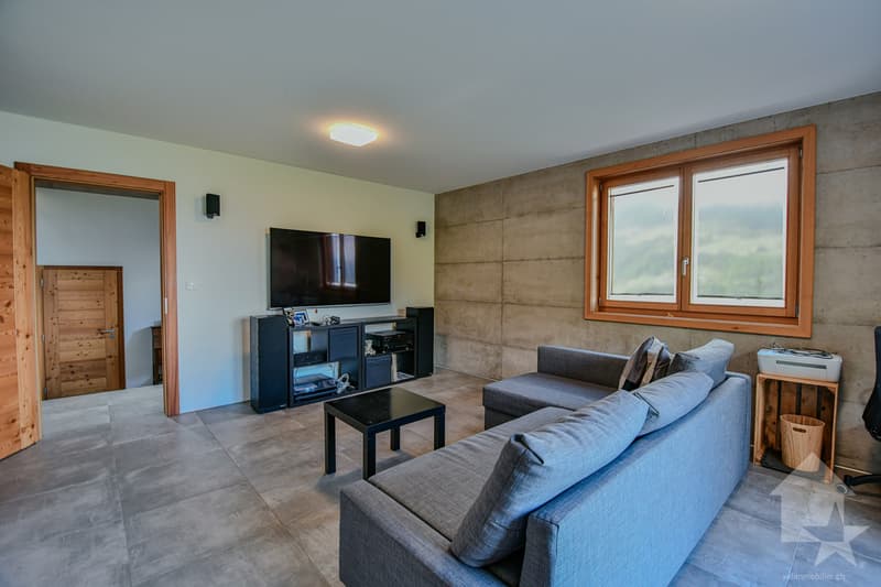 Splendid 275 m2 chalet in the heart of nature (13)