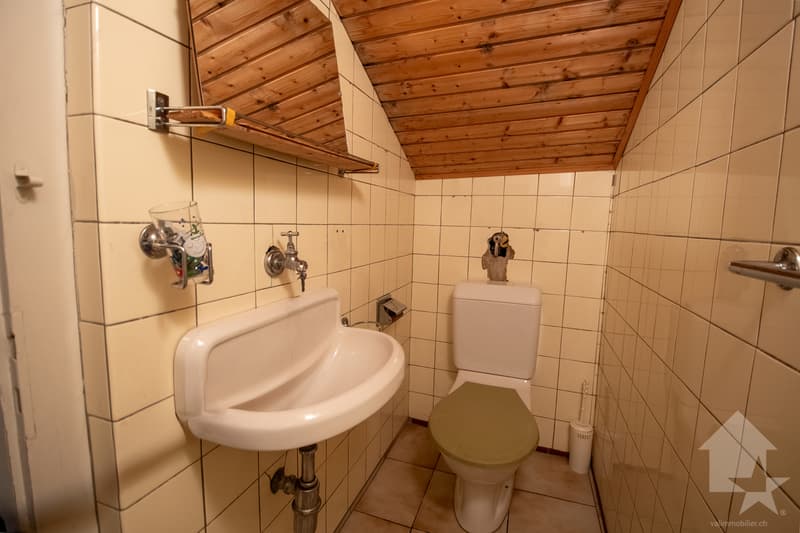 Immeuble à rénover de 3 appartements au coeur de Martigny (10)