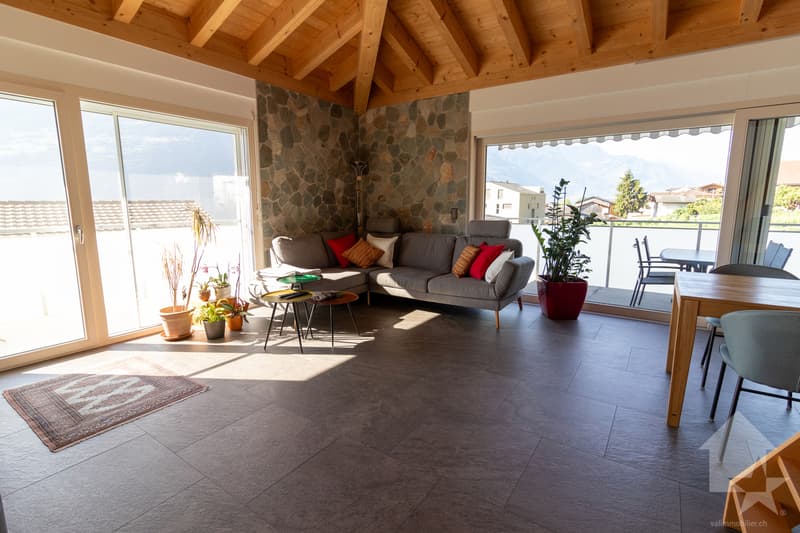 Magnifique appartement mansardé de 4,5 pces (1)
