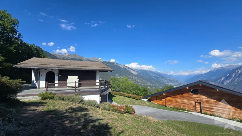 Chalet avec piscine extérieure à Randogne (5)