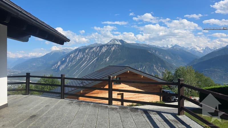 Chalet avec piscine extérieure à Randogne (4)
