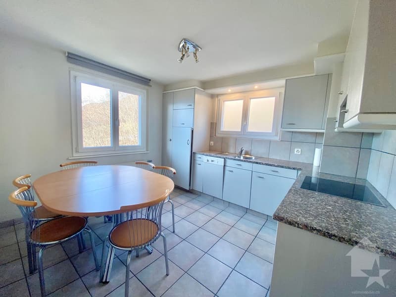 Jolie maison individuelle sur une belle parcelle de 725 m2 ! (5)