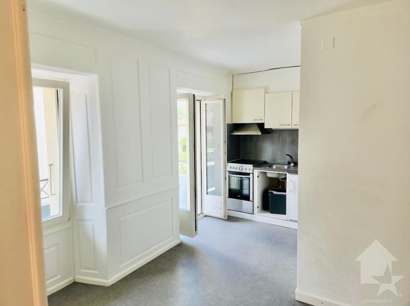 Immeuble de 5 appartements et un restaurant au centre du village ! (9)