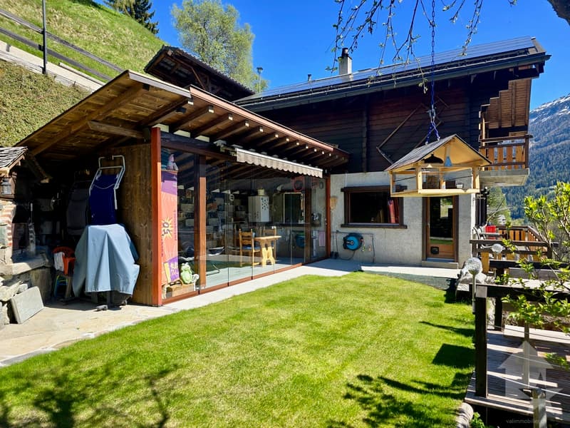 Magnifique chalet avec 2 places de parc extérieures (4)