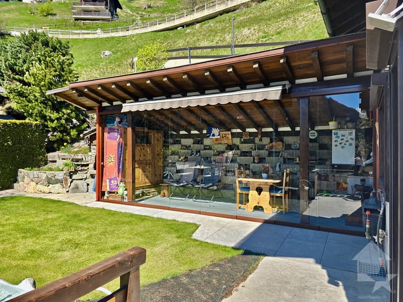 Magnifique chalet avec 2 places de parc extérieures (7)