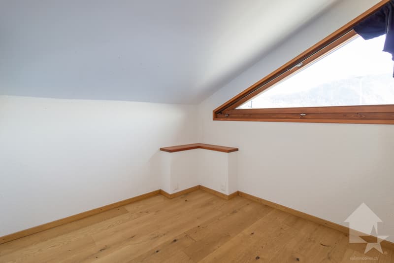 Grange rénovée de 4.5 pièces de 107 m2 habitables avec jardin de 40 m2 (10)