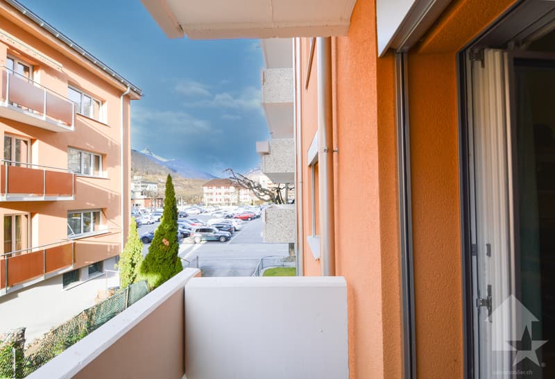 Appartement de ville de 2 pièces avec balcon dans un immeuble rénové (9)