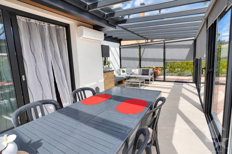 Magnifique villa de 4.5 pièces avec garage (13)