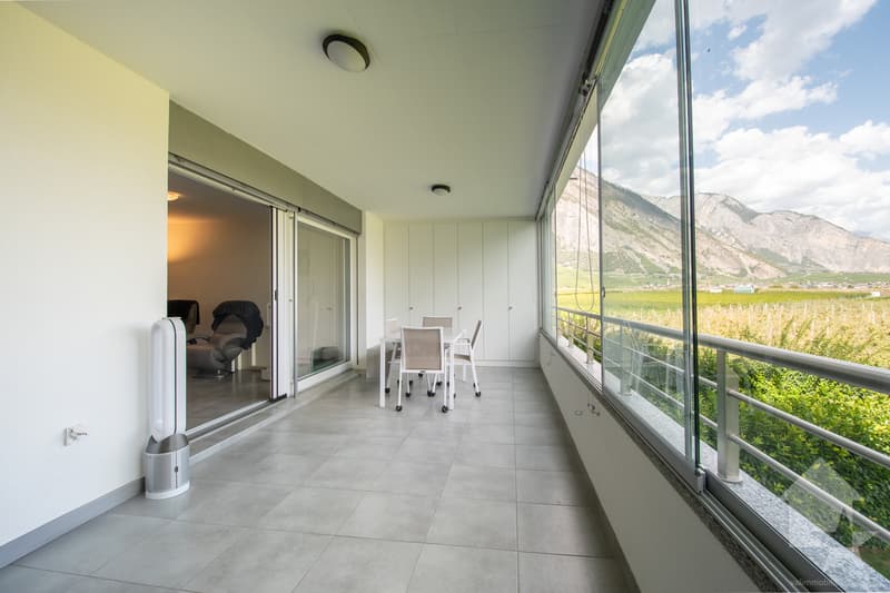 Bel appartement de 2.5 pièces dans les bains de Saillon (12)