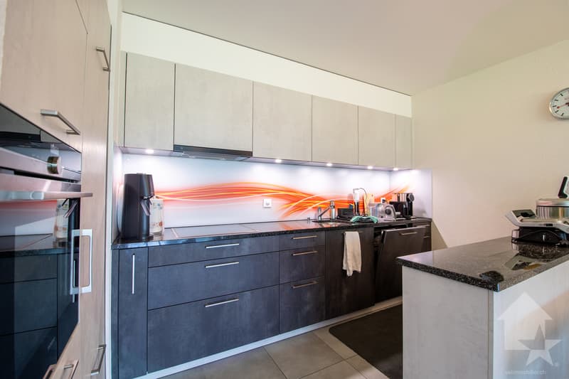 Bel appartement de 2.5 pièces dans les bains de Saillon (7)