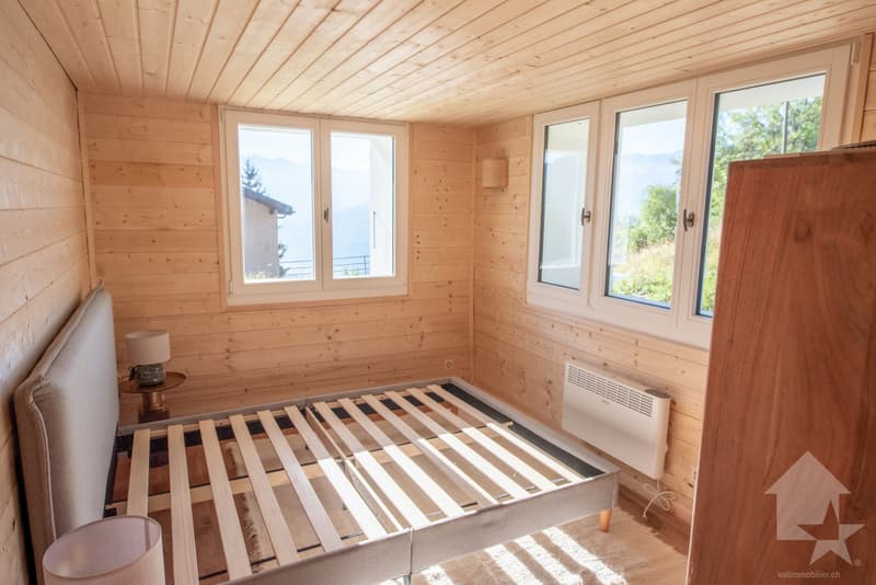 Maison mitoyenne refaite à neuf : calme, vue et ensoleillée (12)