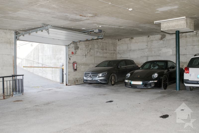 Spacieux appartement de 3.5 pièces, 125 m², deux salles de bains (13)