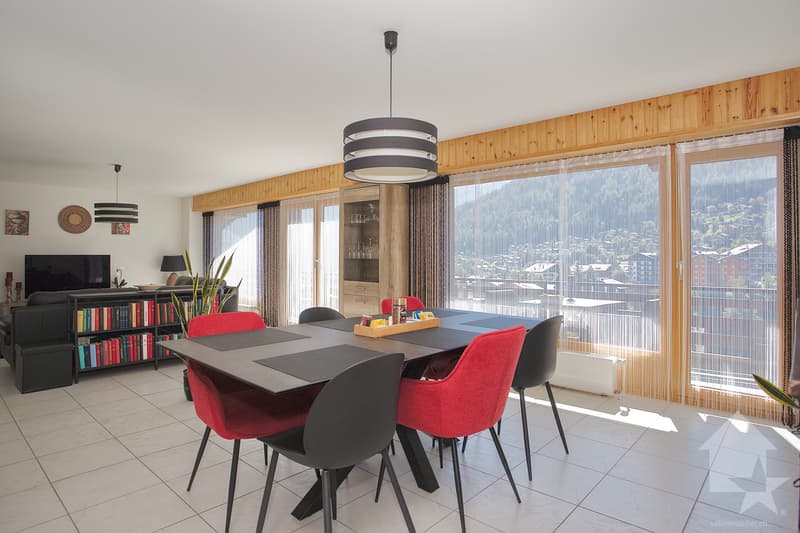 Spacieux appartement de 3.5 pièces, 125 m², deux salles de bains (4)