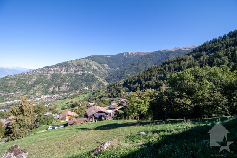 Chalet de 146 m2 à construire sur un terrain de 1000 m2 (6)