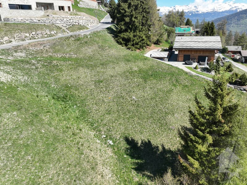 Terrain aux Masses avec vue panoramique (1)