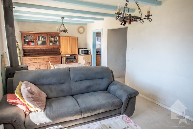 Charmant petit chalet 4.5p, superbe situation, calme, vue, ensoleillé! (8)