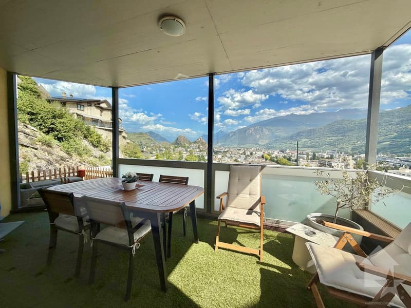 Bel appartement en terrasse avec un garage et une vue exceptionnelle ! (5)