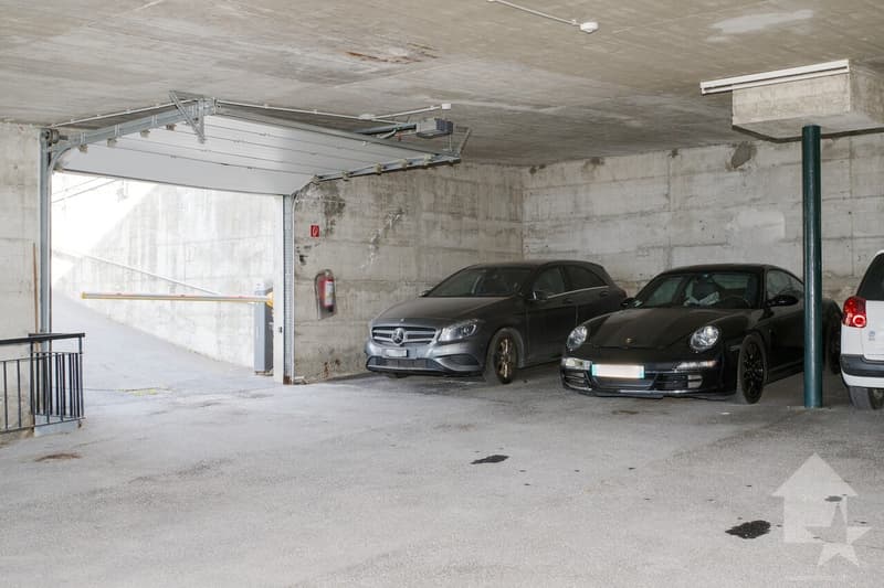 Spacieux appartement de 3.5 pièces, 125 m², deux salles de bains (13)