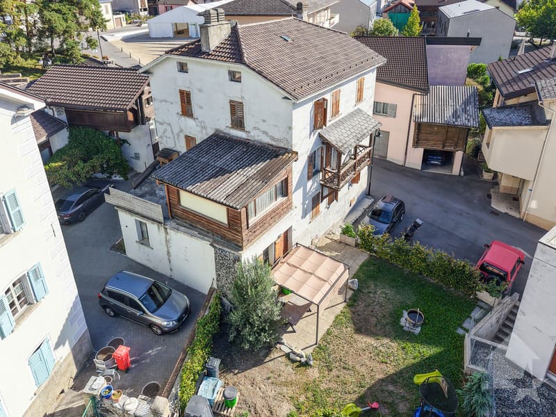 Résidence de caractère de 3 appartements avec situation idéale (3)