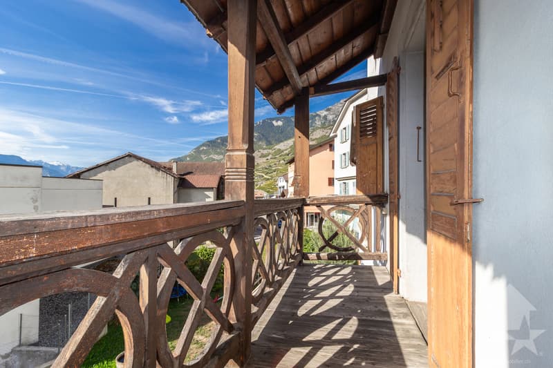 Résidence de caractère de 3 appartements avec situation idéale (12)