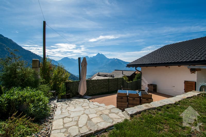 Chalet entièrement rénové avec vue panoramique aux Posses-sur-Bex (13)