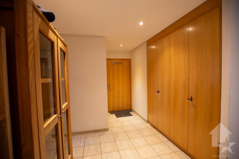 Appartement 4,5 avec box situé à Châteauneuf-Conthey (8)