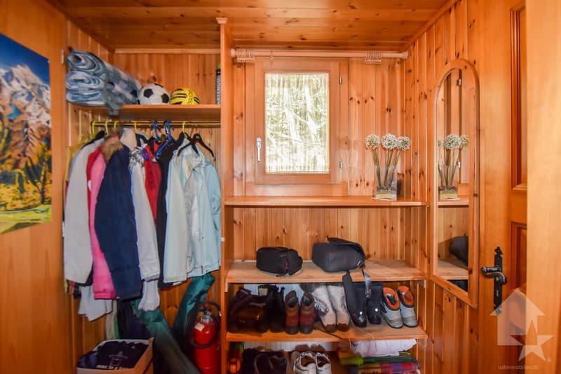 Joli chalet en bordure de piste (13)