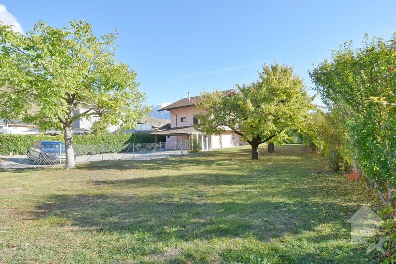 Charmante villa de 4.5 pièces très bien orienté (1)