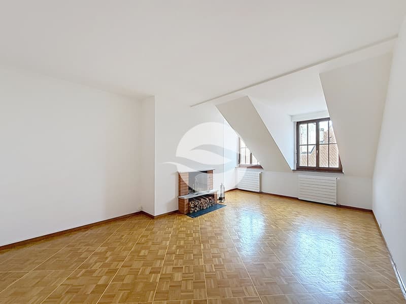 Charmanter 2-Zimmer-Wohnung in der Altstadt (1)