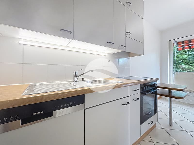 Cuisine entièrement équipé d'électroménager neuf SIEMENS