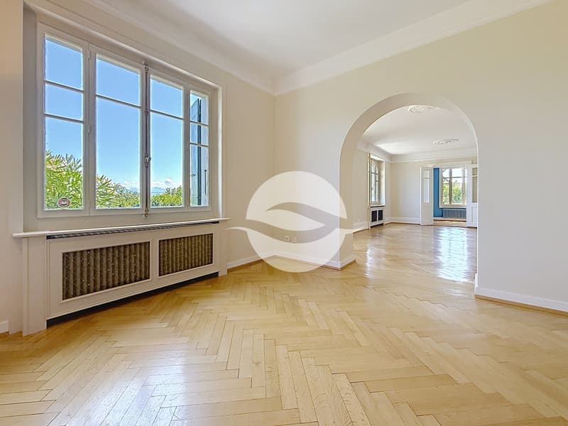 Salle à manger ou second salon en enfilade