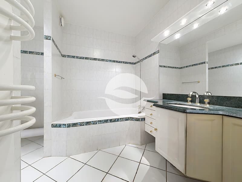 Chambre parentale salle de bains privative