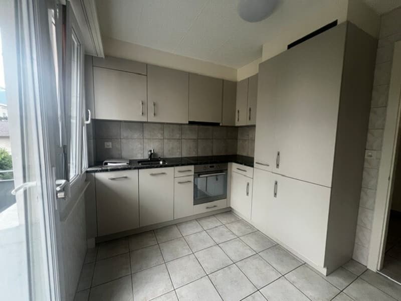 Sierre - Agréable appartement de 3 pièces avec parking inclus (2)
