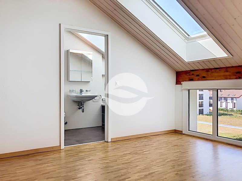 Chambre parentale avec salle de bains privative