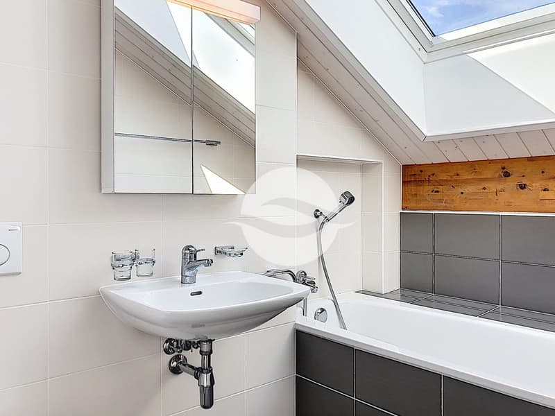 Chambre parentale avec salle de bains privative