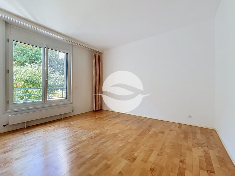 Chambre à coucher avec salle de bains/WC attenante